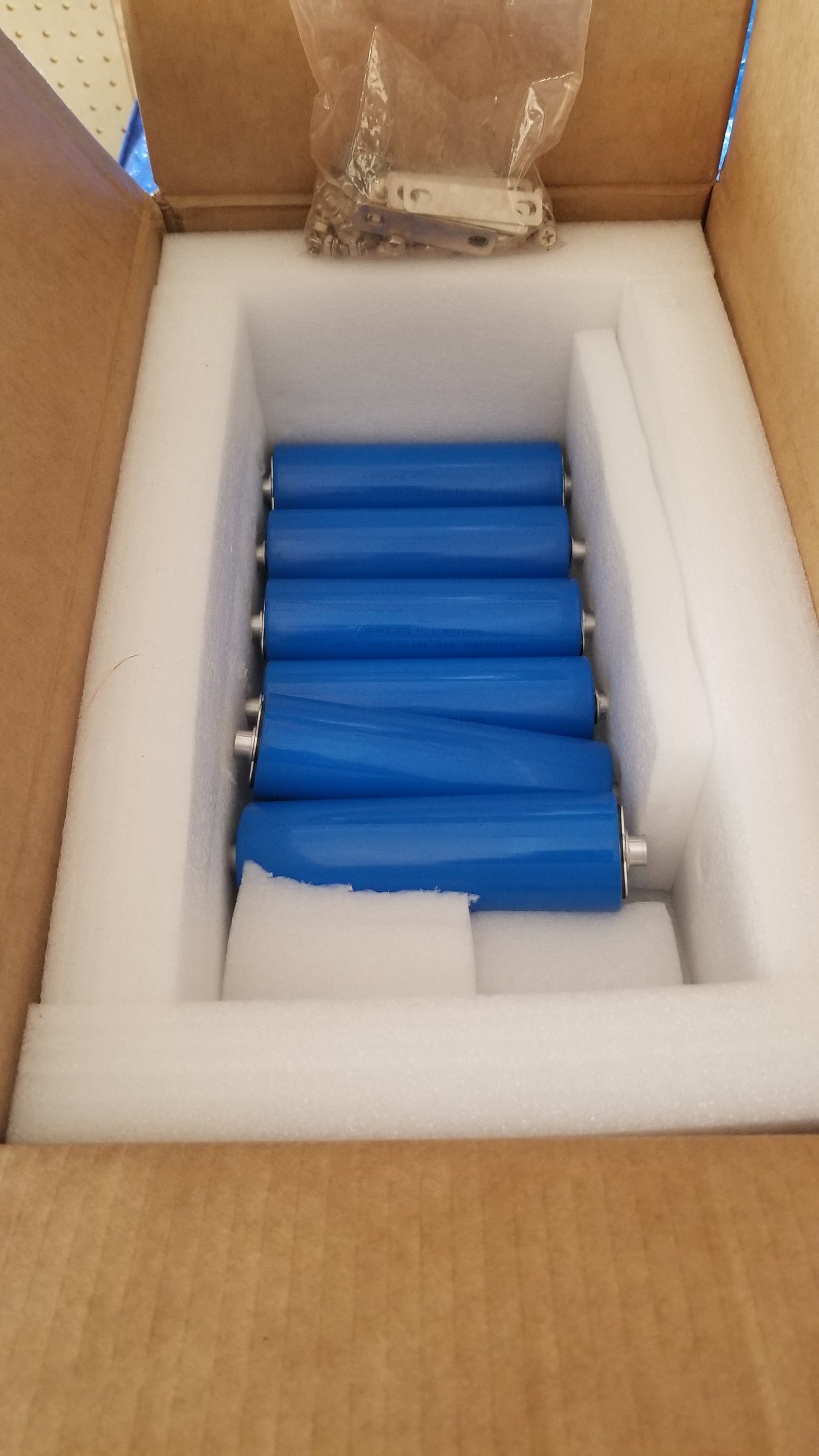 46145 Sodium-Ion Battery Cell – 3.0V 20Ah Cylindrical